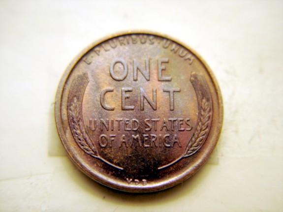 1909-VDB-Lincoln-Wheat-Cent---Verdigris-On-Reverse?